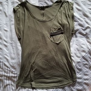 Army Green t-shirt w/ pocket and zipper details